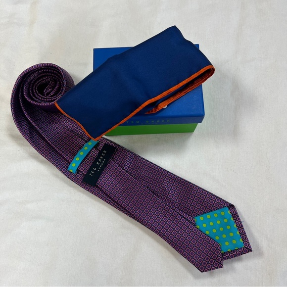 Ted Baker London necktie and pocket square New in Box - Picture 8 of 11